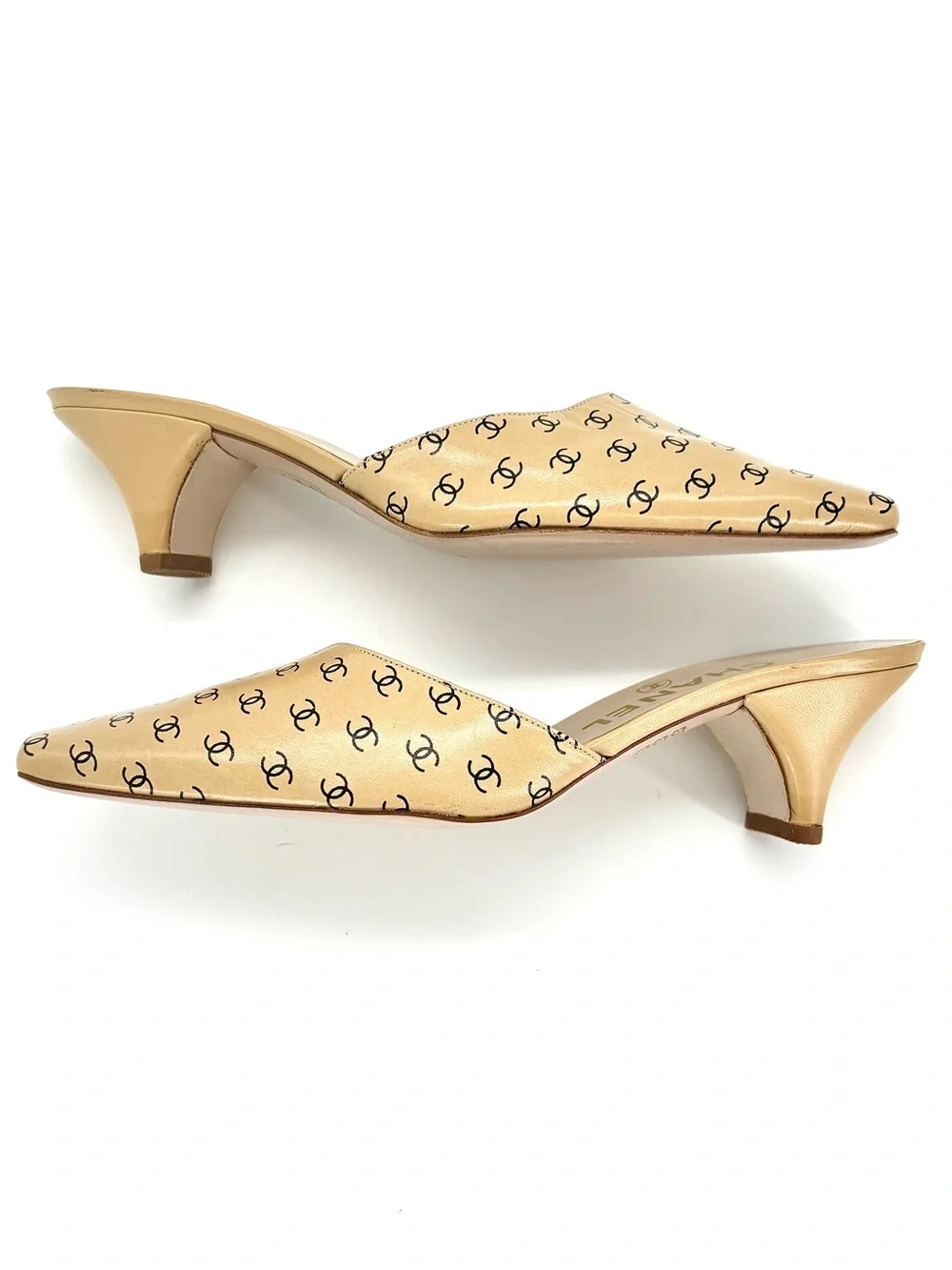 Chanel Vintage Lagerfeld CC Print Pointed Toe Kitten Heel Mules Slip On Pumps 36